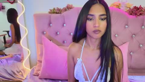 Jazmin  online show from 01-28-25, 10:12