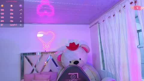 Jazmin  online show from 09-28-25, 11:48