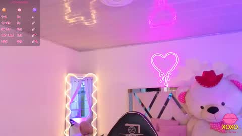 Jazmin  online show from 10-02-25, 11:39