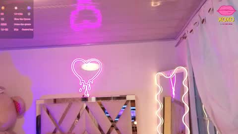 Jazmin  online show from 10-22-25, 11:43