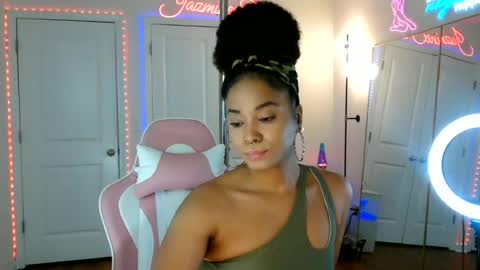 Jazmine Fox online show from 06-23-26, 07:56