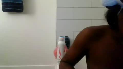 Snapshot of jazzystelo0 chatting on 10-15-25, 06:02 Jazzystelo online show from 10-15-25, 06:02