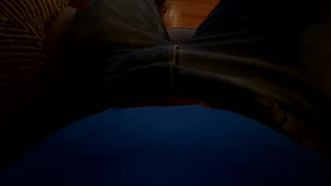 Snapshot of jbigblue chatting on 12-25-24, 02:35 jbigblue online show from 12-25-24, 02:35