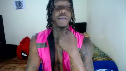 Snapshot of jboy_s chatting on 06-13-26, 05:05 jboy_s online show from 06-13-26, 05:05