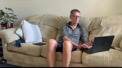 Jon online show from 04-21-26, 02:12