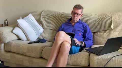 Jon online show from 04-22-26, 09:33