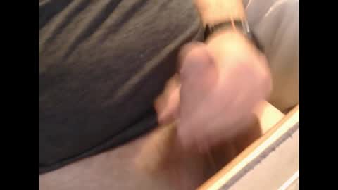 jcdogg11 online show from 10-27-25, 05:06