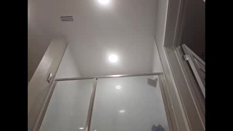 Snapshot of jchdz1990 chatting on 01-15-26, 05:27 jchdz1990 online show from 01-15-26, 05:27