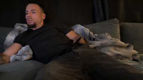 Snapshot of jcmax305 chatting on 03-13-26, 08:43 JcMax305 online show from 03-13-26, 08:43