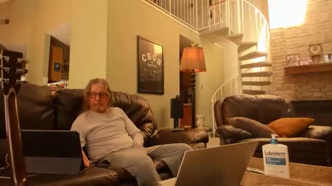 JDinEuless online show from 10-31-25, 05:14