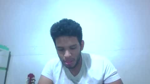 Snapshot of jdrake27 chatting on 11-21-25, 02:54 jdrake27 online show from 11-21-25, 02:54