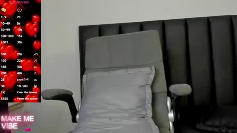 J E A N online show from 02-26-25, 06:15