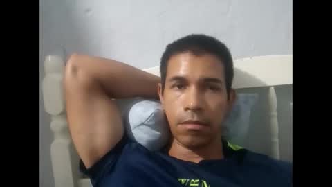 Snapshot of jeancarloscanci chatting on 01-10-25, 02:04 Tayler online show from 01-10-25, 02:04