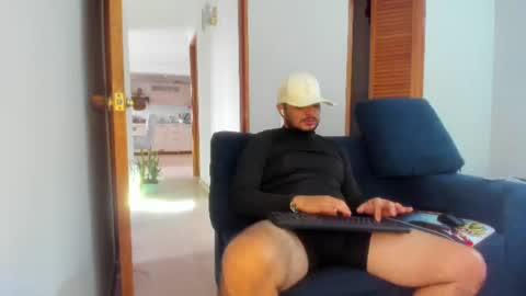 Snapshot of jeann_alex chatting on 07-04-26, 10:38 Jean alex online show from 07-04-26, 10:38