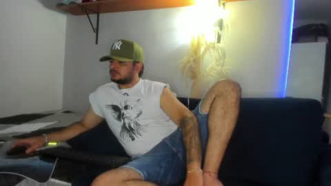 Snapshot of jeann_alex chatting on 07-08-26, 01:54 Jean alex online show from 07-08-26, 01:54