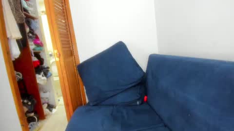 Snapshot of jeann_alex chatting on 07-15-26, 10:15 Jean alex online show from 07-15-26, 10:15