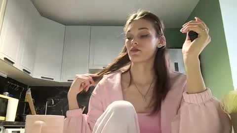 Hanna online show from 04-10-26, 10:20