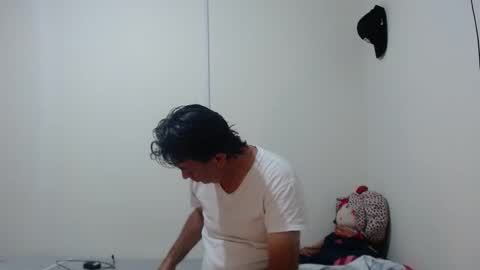 jeans_and_emma online show from 03-22-26, 07:23