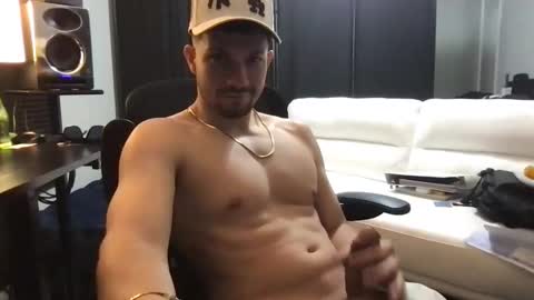 Snapshot of jeanwhitebianco chatting on 02-05-26, 01:32 jeanwhitebianco online show from 02-05-26, 01:32