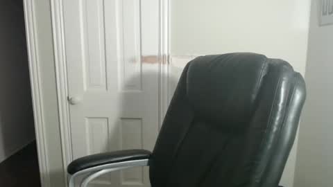 Snapshot of jeb5150 chatting on 04-21-26, 05:14 JE online show from 04-21-26, 05:14