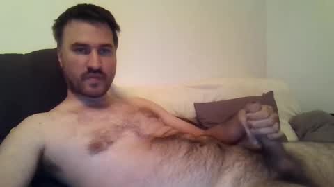 Snapshot of jebeni18 chatting on 09-24-25, 04:43 somefucker6666 online show from 09-24-25, 04:43