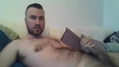 Snapshot of jebeni18 chatting on 10-12-25, 01:21 somefucker6666 online show from 10-12-25, 01:21