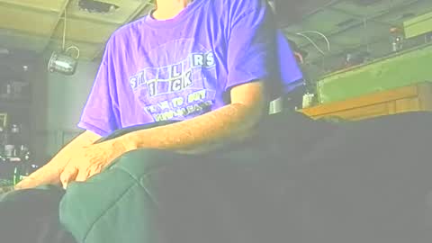 Snapshot of jedishy925585 chatting on 06-19-26, 10:19 jedishy925585 online show from 06-19-26, 10:19