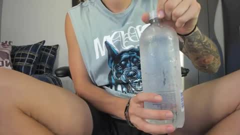 Jeanpii01 online show from 04-04-26, 03:27