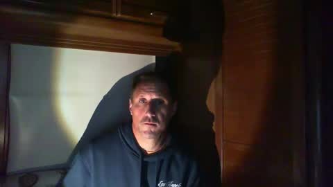 Jrme online show from 05-18-26, 04:29
