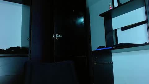 Snapshot of jeff_deall chatting on 02-10-25, 01:03 Jeff Deal online show from 02-10-25, 01:03