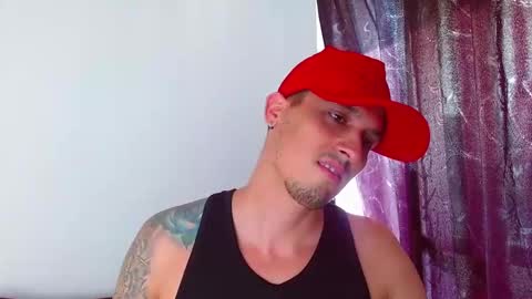 Snapshot of jeff_deall chatting on 03-02-25, 08:40 Jeff Deal online show from 03-02-25, 08:40