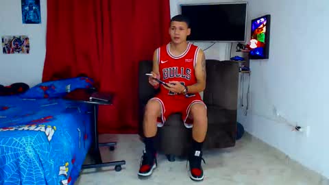 Snapshot of jeffer21_hot chatting on 05-18-26, 08:31 jeffer21_hot online show from 05-18-26, 08:31