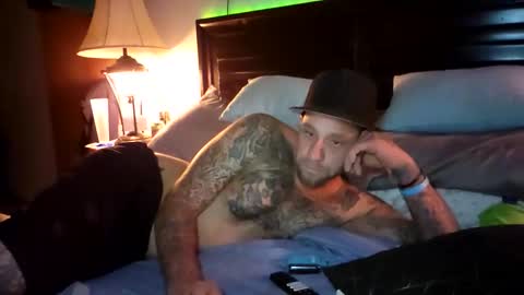 Snapshot of jeffersonjason438 chatting on 12-03-25, 02:19 Doingitright online show from 12-03-25, 02:19