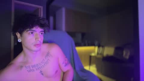 Jeffrey online show from 10-27-25, 02:26