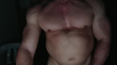 Snapshot of jefmuscletw chatting on 02-15-25, 04:14 brayam online show from 02-15-25, 04:14
