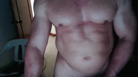 Snapshot of jefmuscletw chatting on 03-07-25, 03:28 brayam online show from 03-07-25, 03:28