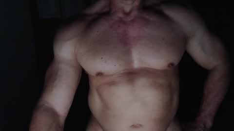 Snapshot of jefmuscletw chatting on 03-10-25, 03:23 brayam online show from 03-10-25, 03:23