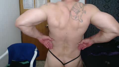 Snapshot of jefmuscletw chatting on 09-21-25, 01:07 brayam online show from 09-21-25, 01:07