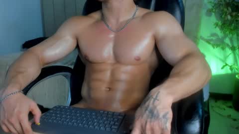 jeicob gagnon online show from 12-04-25, 02:15