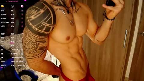 Snapshot of jeins_carter chatting on 10-10-25, 03:22 JC online show from 10-10-25, 03:22