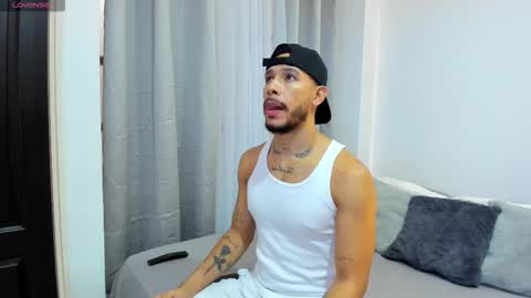 Snapshot of jeisonmillan_ chatting on 01-06-26, 11:58 Jeison online show from 01-06-26, 11:58