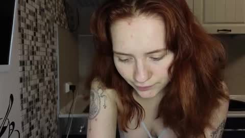 Snapshot of jelly_cherry chatting on 01-23-25, 08:56 Emily online show from 01-23-25, 08:56