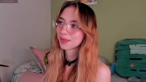 Jelly  online show from 07-21-26, 02:25
