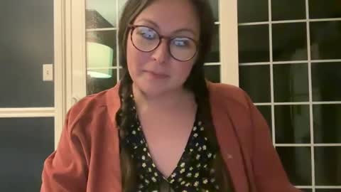 Snapshot of jellybeanin chatting on 01-06-25, 05:41 Jelli online show from 01-06-25, 05:41