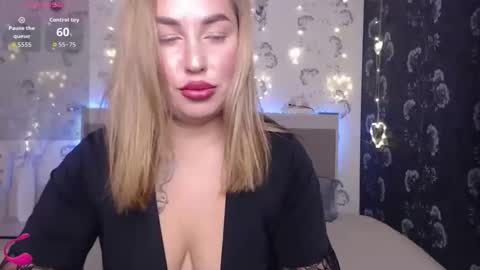 Alice online show from 12-20-25, 04:47