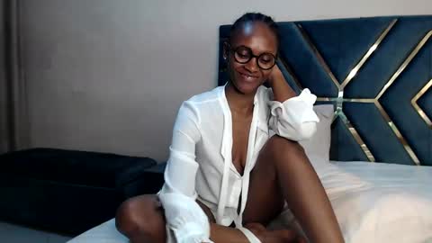 Snapshot of jemimaaam chatting on 01-12-25, 04:40 Jemmi online show from 01-12-25, 04:40