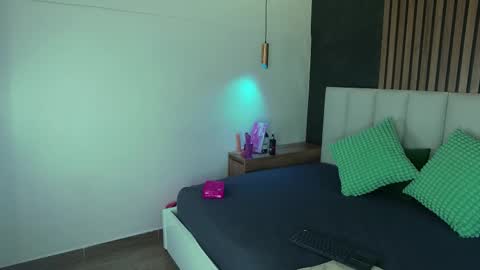 Jena  online show from 09-27-25, 02:27