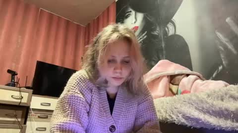 Snapshot of jenaehaby chatting on 05-03-26, 11:16 Jessica online show from 05-03-26, 11:16