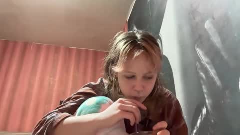 Snapshot of jenaehaby chatting on 05-20-26, 10:54 Jessica online show from 05-20-26, 10:54