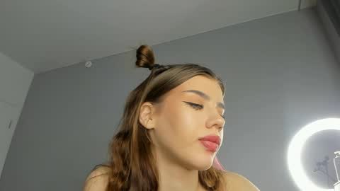 Dolly online show from 01-05-25, 07:28